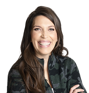 Angela Woolcott Headshot