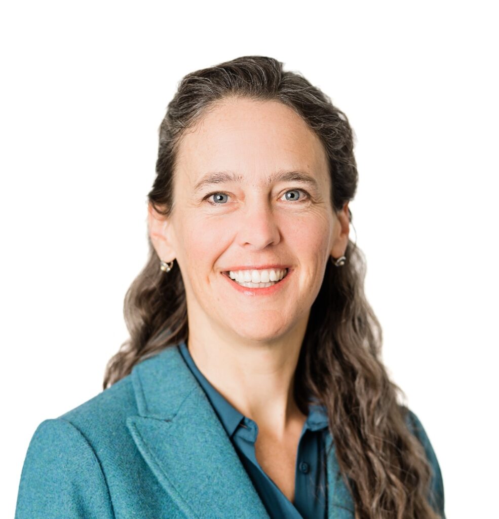 Julie Leimbach - Principal at Kearns & West